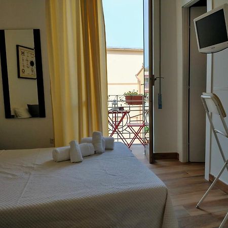 Mi Casa Tu Casa Hotel Formia Luaran gambar